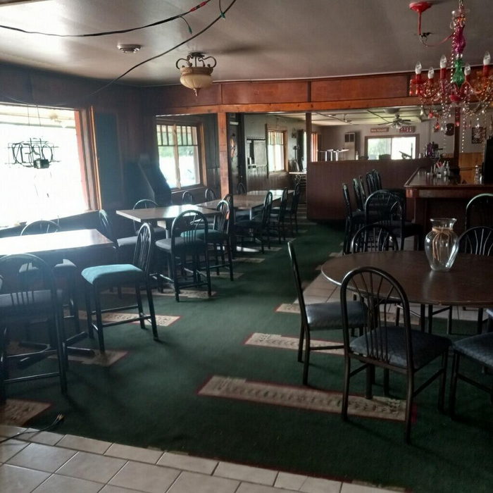 Johnny Bs (Italian Garden) - Real Estate Photo (newer photo)